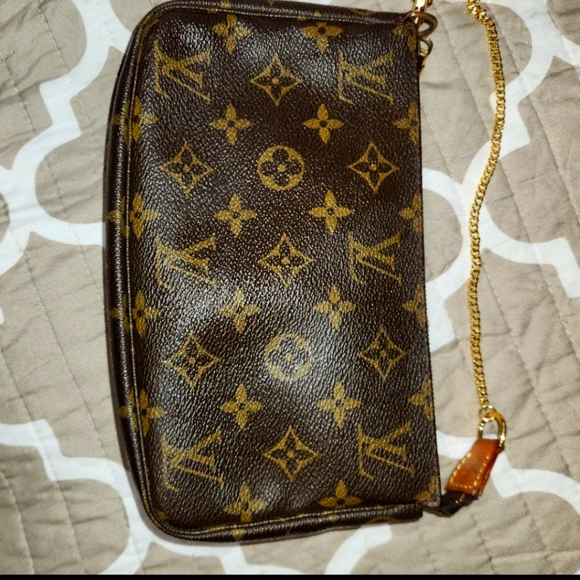 Louis Vuitton Pochette Accessoires DATE STAMPED VI0061 - Picture 7 of 12